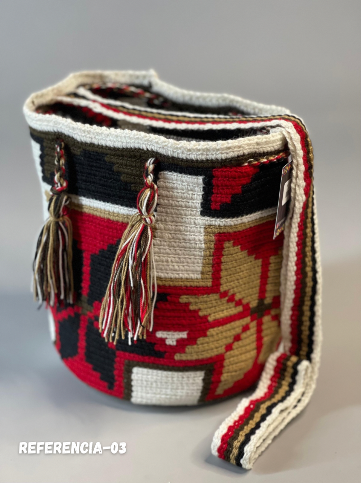 Mochila MEDIANA Exclusiva ⭐️(21x18)