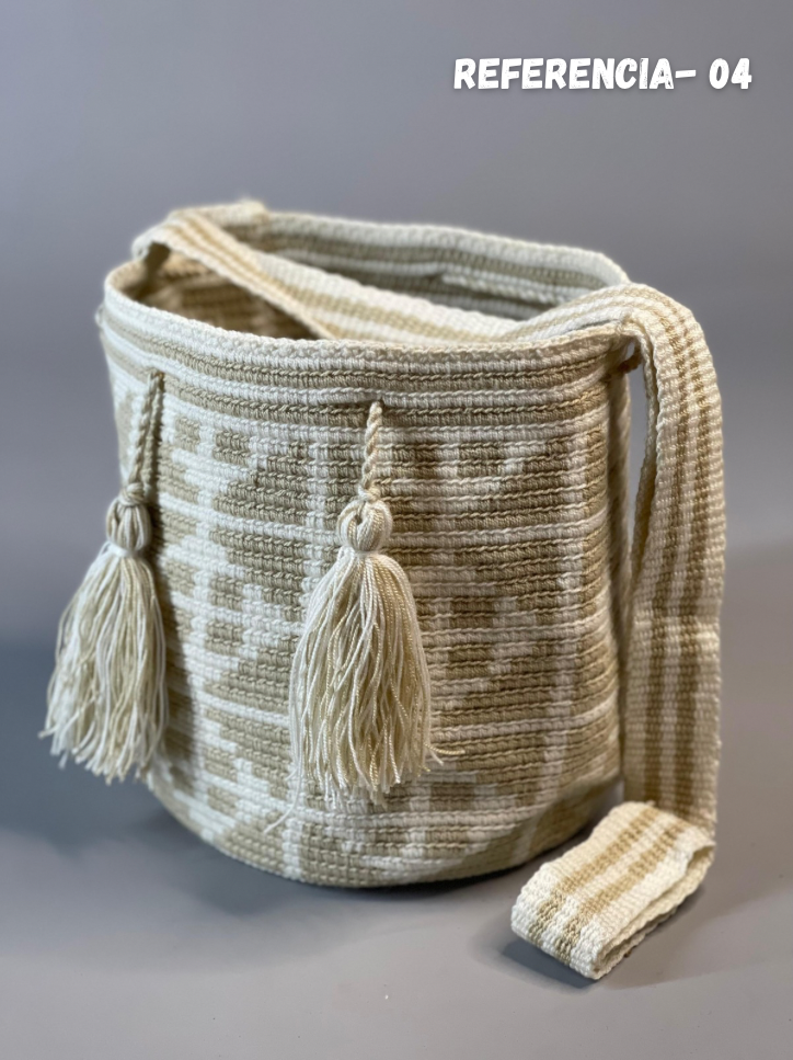 Mochila MEDIANA Exclusiva ⭐️(21x18)