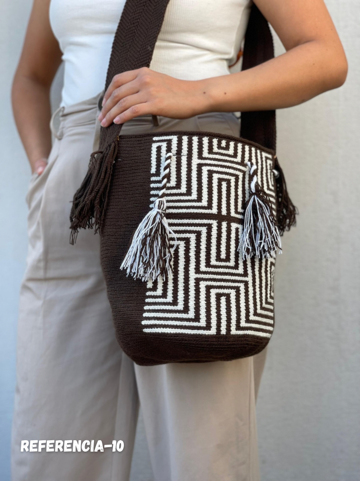 Mochila GRANDE Tonos Tierra🌤️ (31x28)
