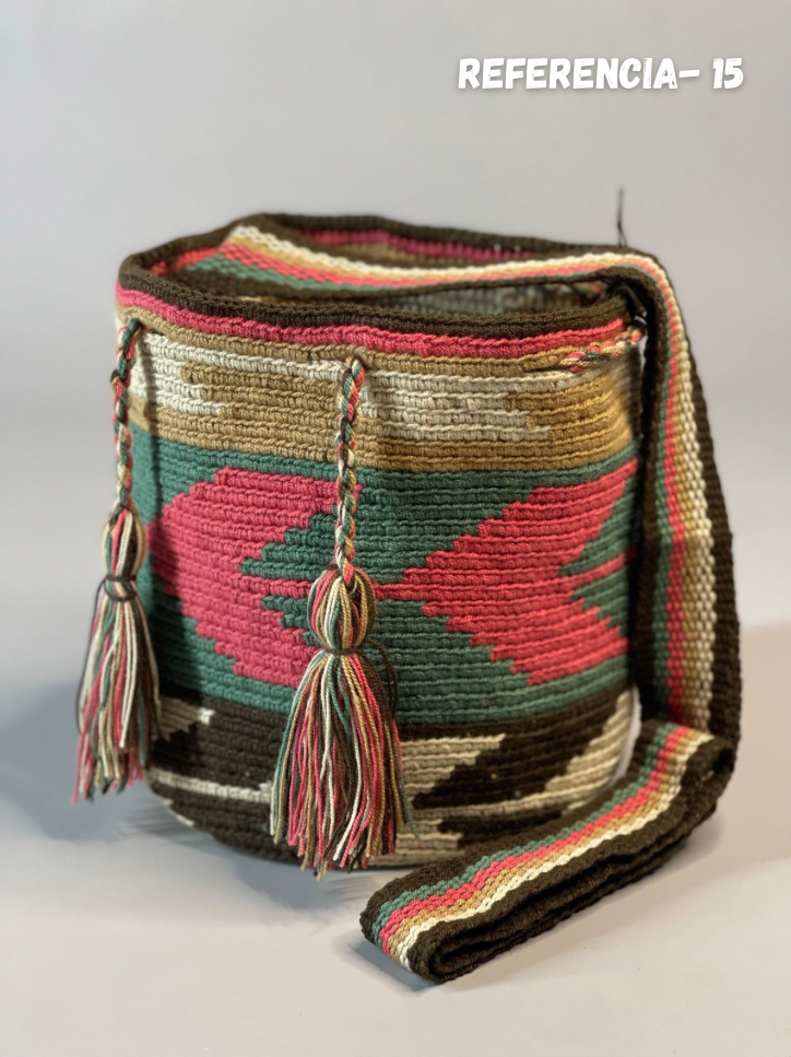 Mochila MEDIANA Tradicional 🎨 (21x18)