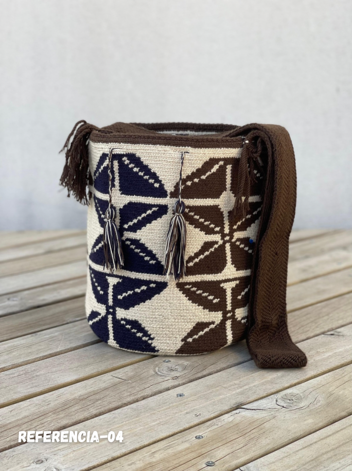 Mochila GRANDE Tonos Tierra🌤️ (31x28)