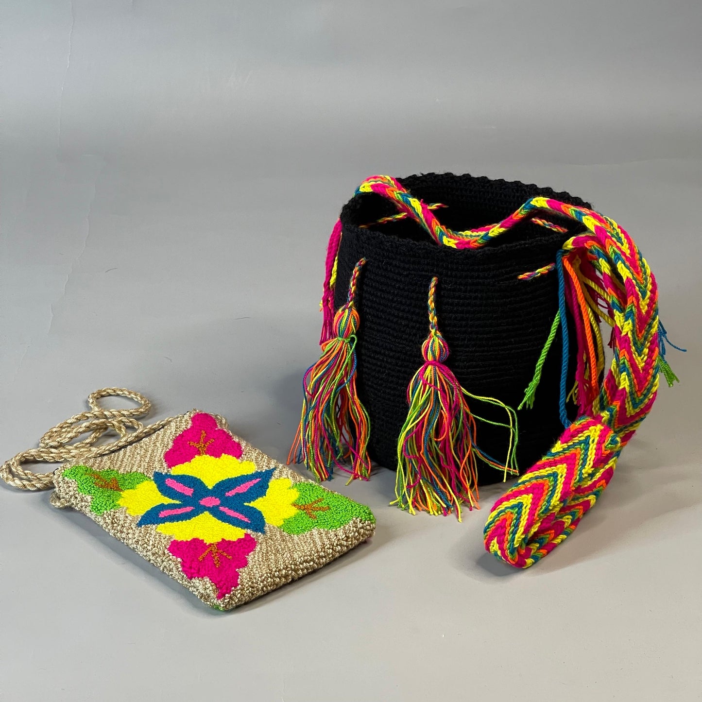 🎒📱 Combo Wayuu: Mochila Pequeña + PortaCelular 🚚✨