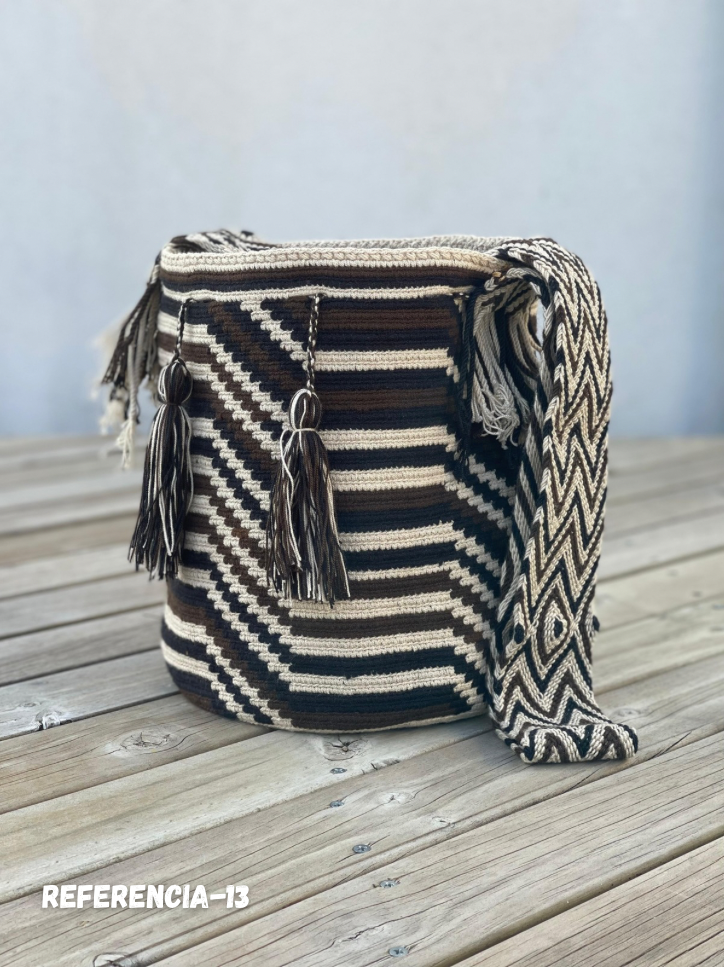 Mochila GRANDE Tonos Tierra🌤️ (31x28)