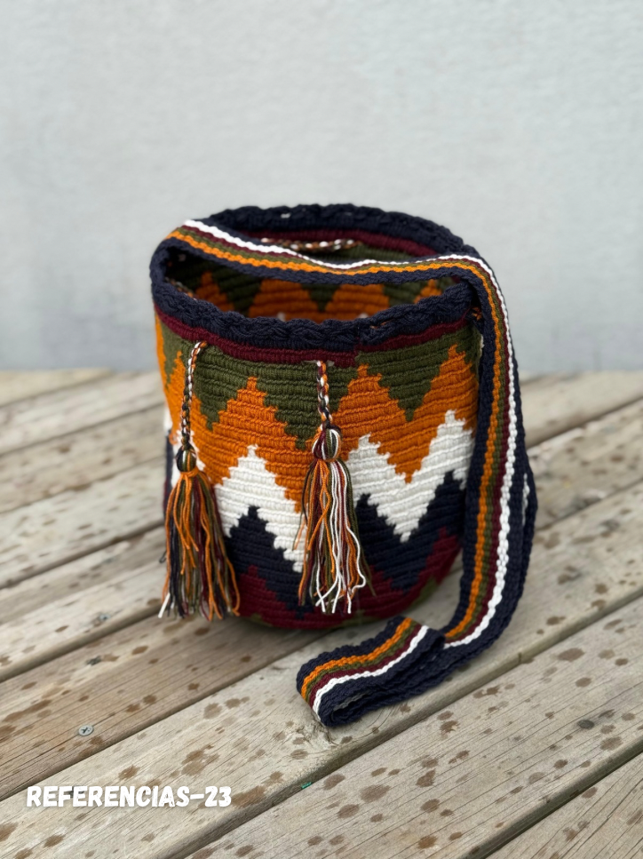 Mochila MEDIANA Tonos Pastel (22x18)⭐️