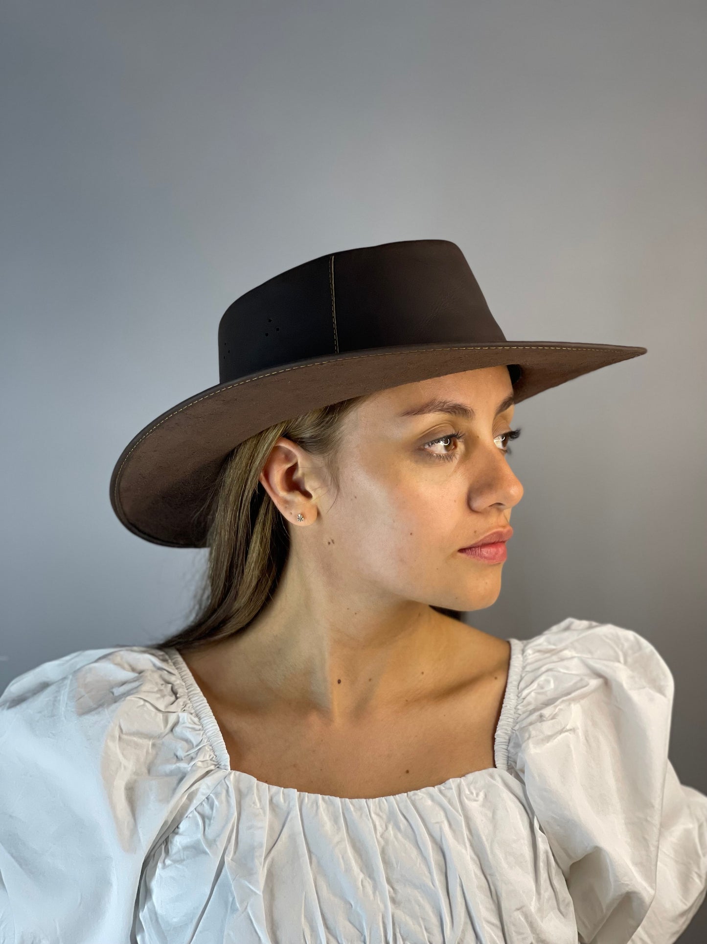 Sombrero Cuero Correas