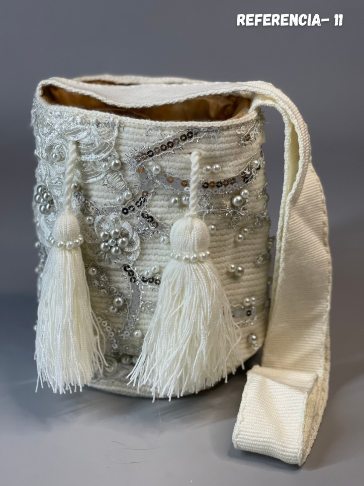 Mochila MEDIANA Recamada🌟💎(22x20)