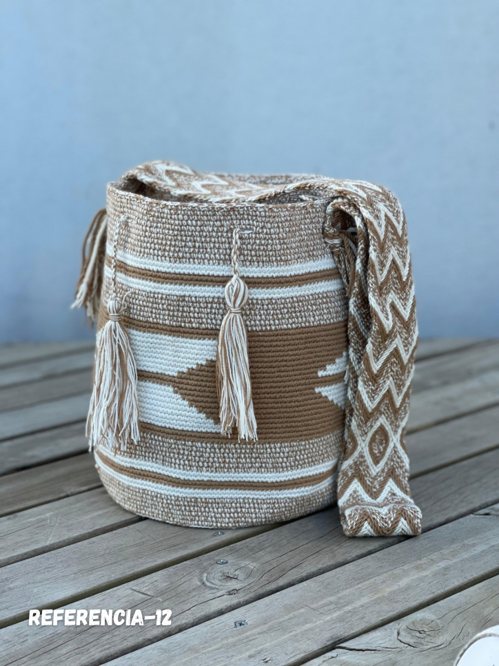 Mochilas GRANDE Diseño Hombre 🔹🩶 (31x28)