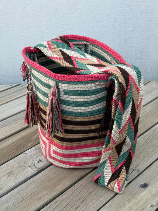 Mochila GRANDE Tonos Guayaba (31x28)