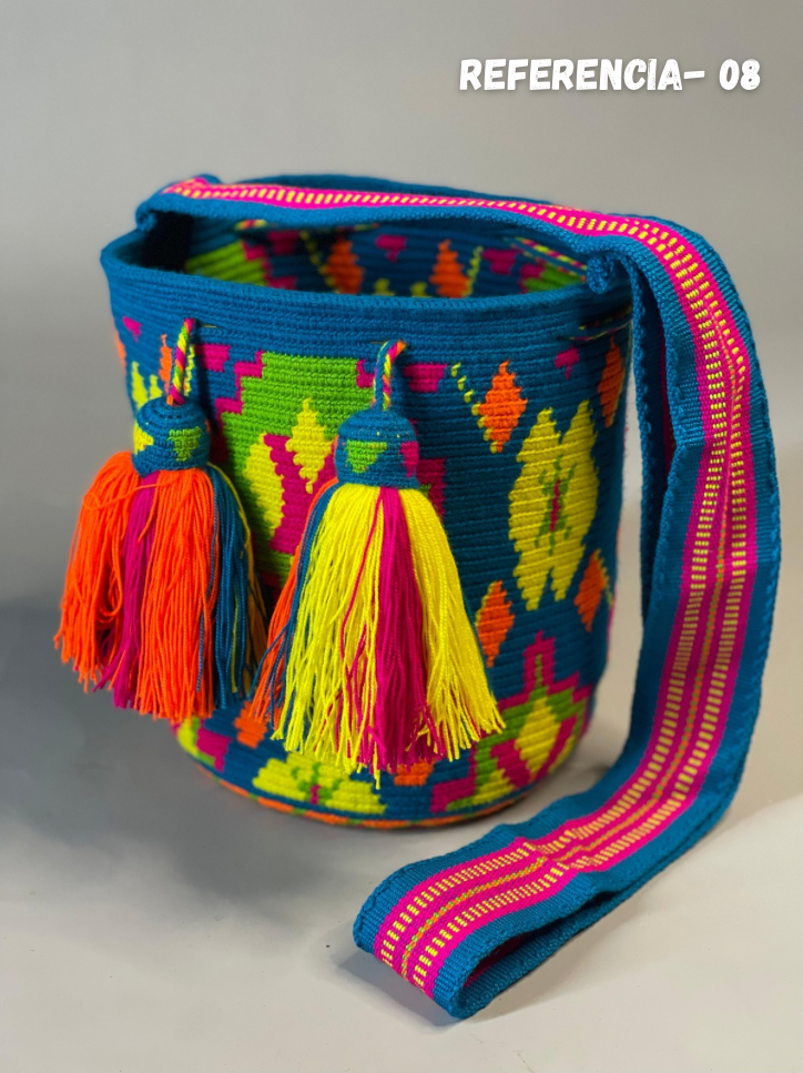 Mochila MEDIANA Colección PREMIUM 🔥⭐️ (22x20)