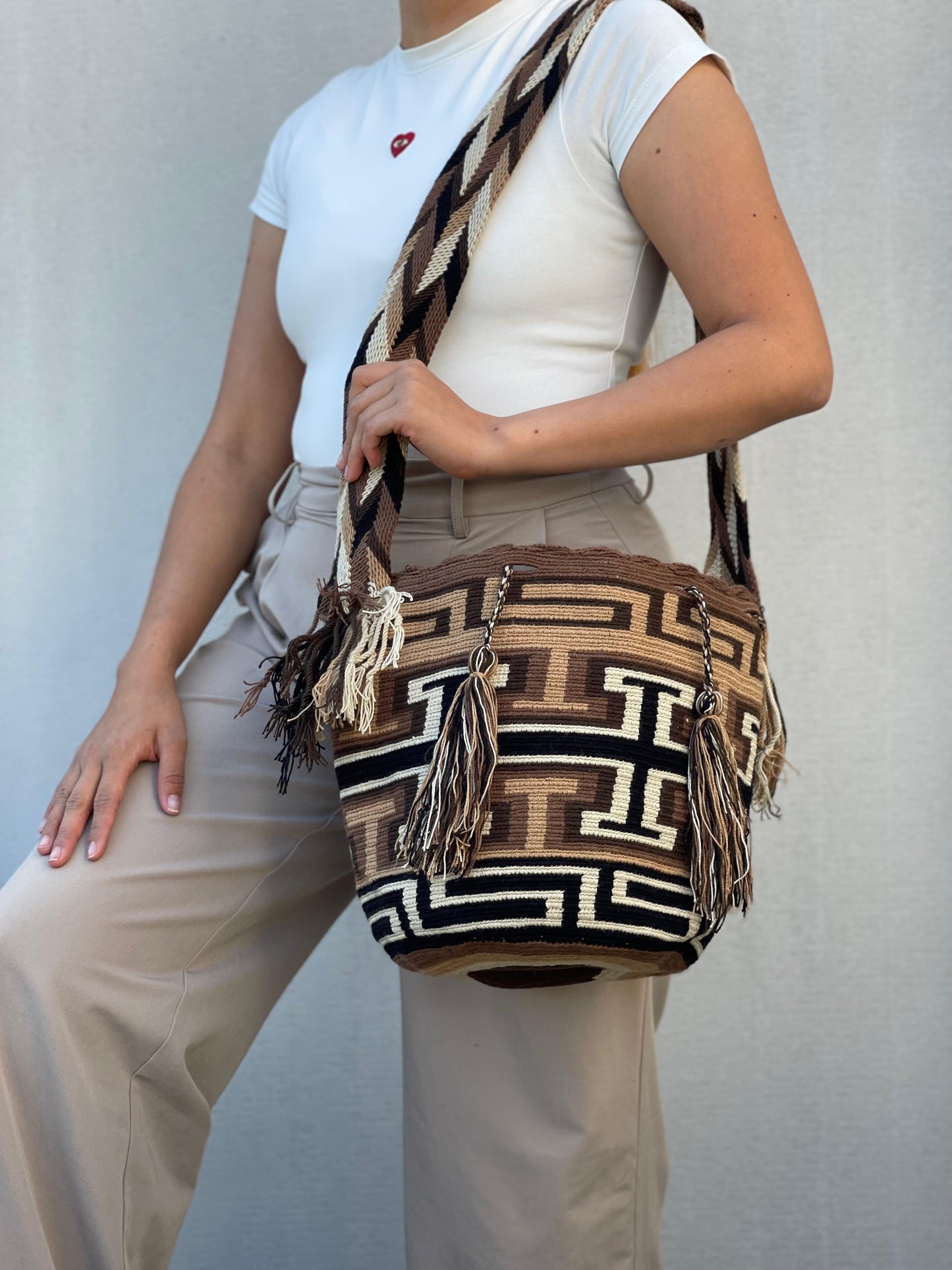 Mochila GRANDE Tonos Tierra🌤️ (31x28)
