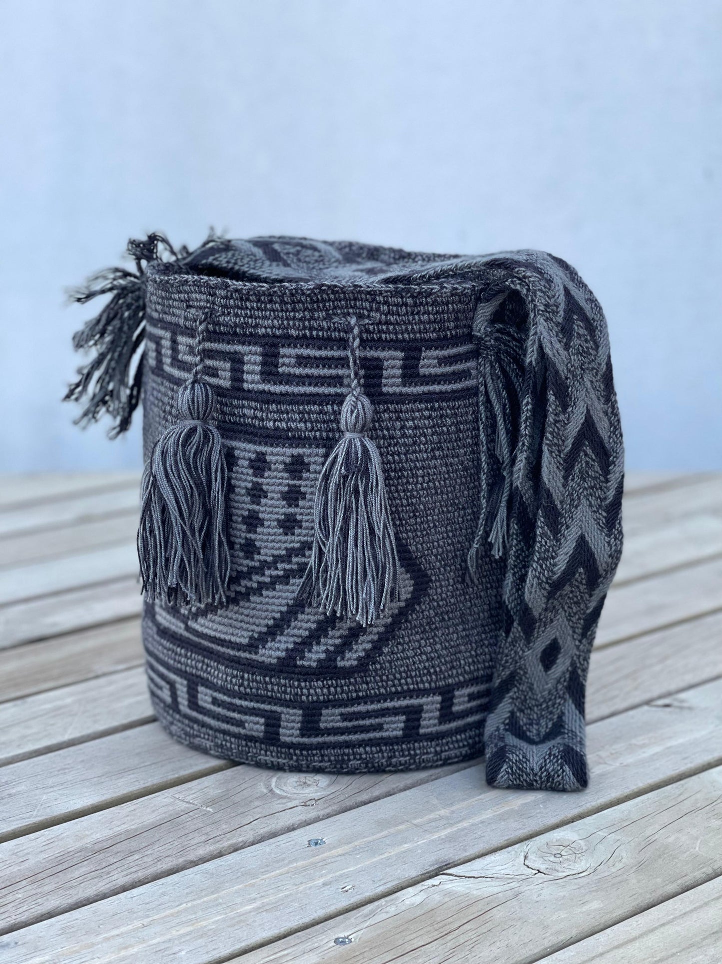 Mochilas GRANDE Diseño Hombre 🔹🩶 (31x28)