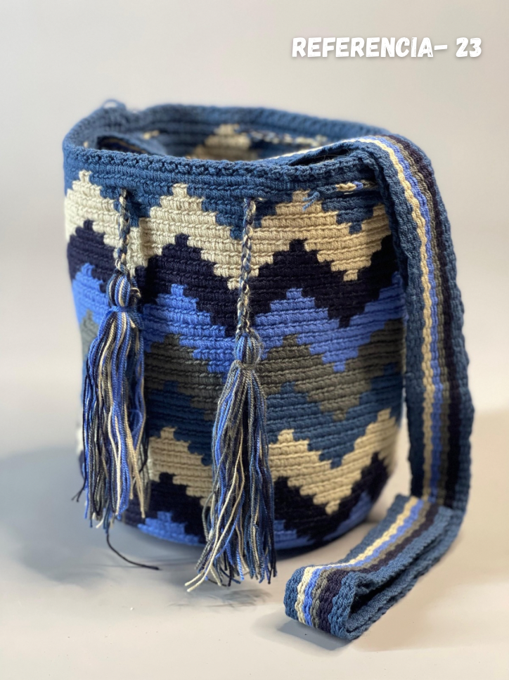 Mochila MEDIANA Tradicional 🎨 (21x18)
