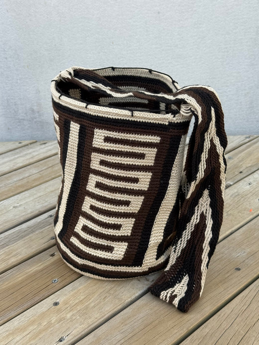 Mochila GRANDE tipo Arhuaca (30x28)