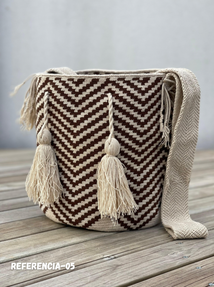 Mochilas GRANDE Diseño Hombre 🔹🩶 (31x28)