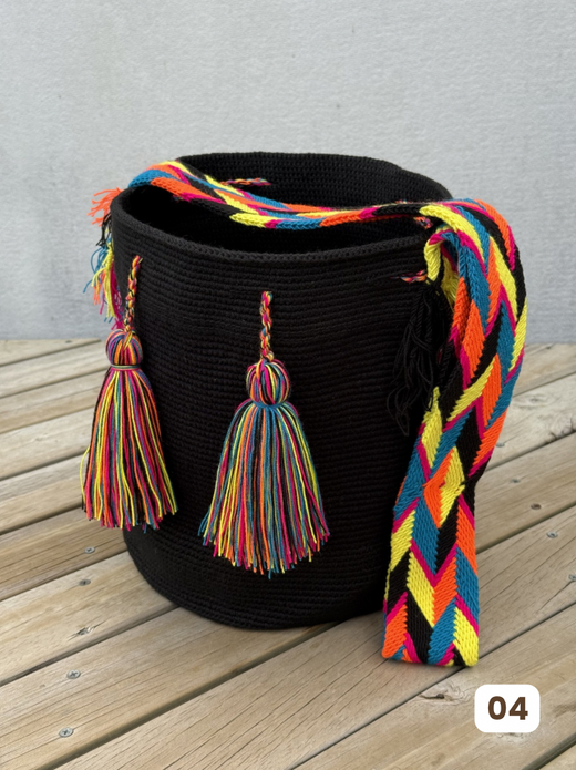 Mochila GRANDE Negra (31x28)