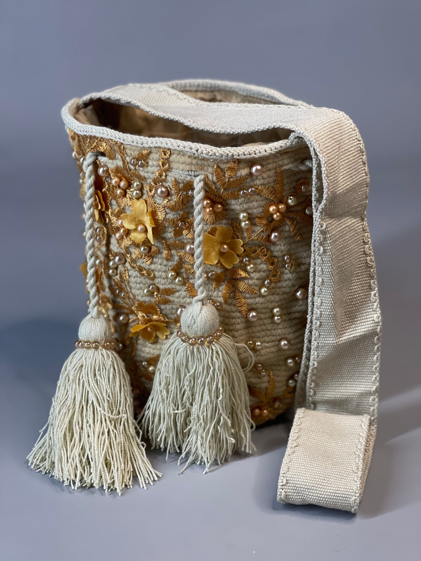 Mochila MEDIANA Recamada🌟💎(22x20)