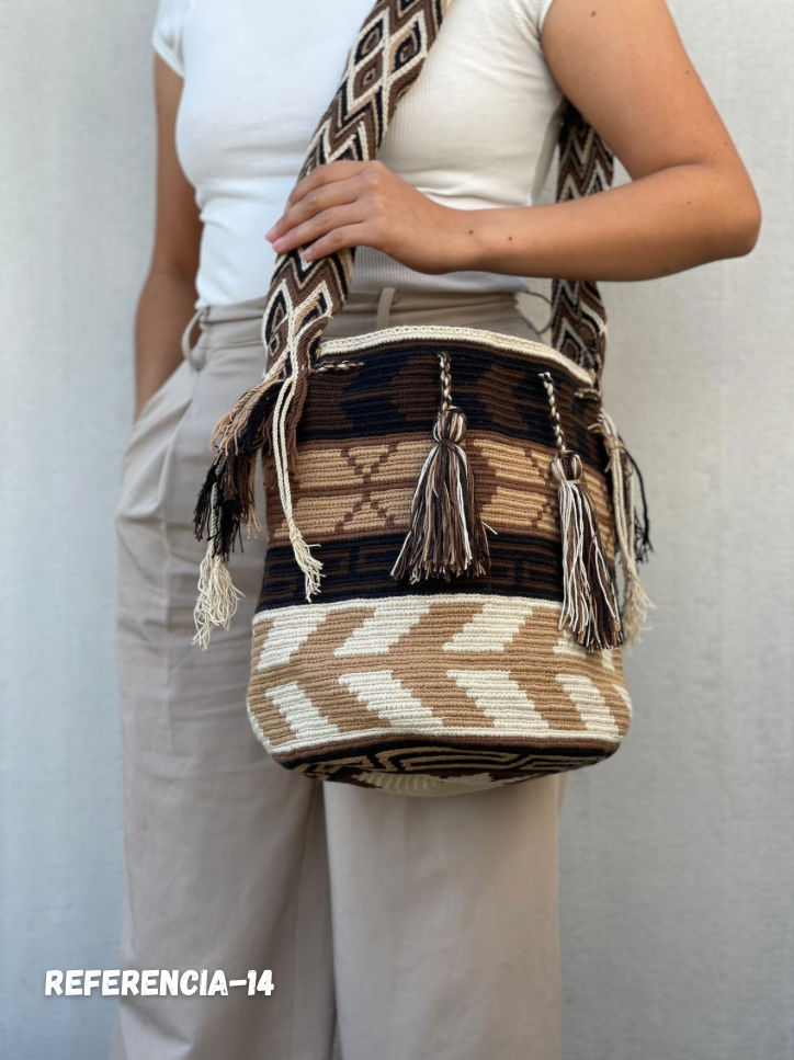 Mochila GRANDE Tonos Tierra🌤️ (31x28)