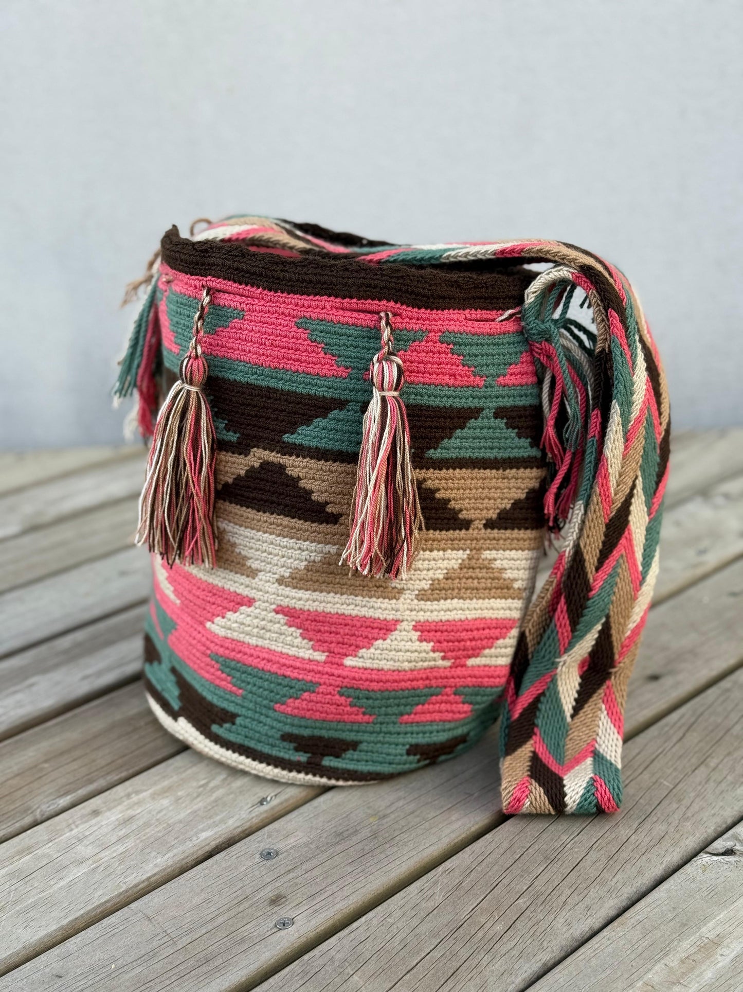 Mochila GRANDE Tonos Guayaba (31x28)