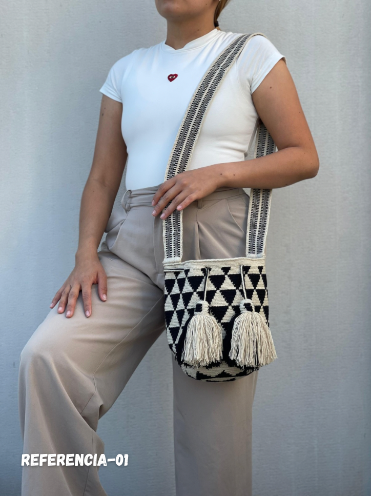 Mochila MEDIANA PREMIUM ⭐️ (22x20)