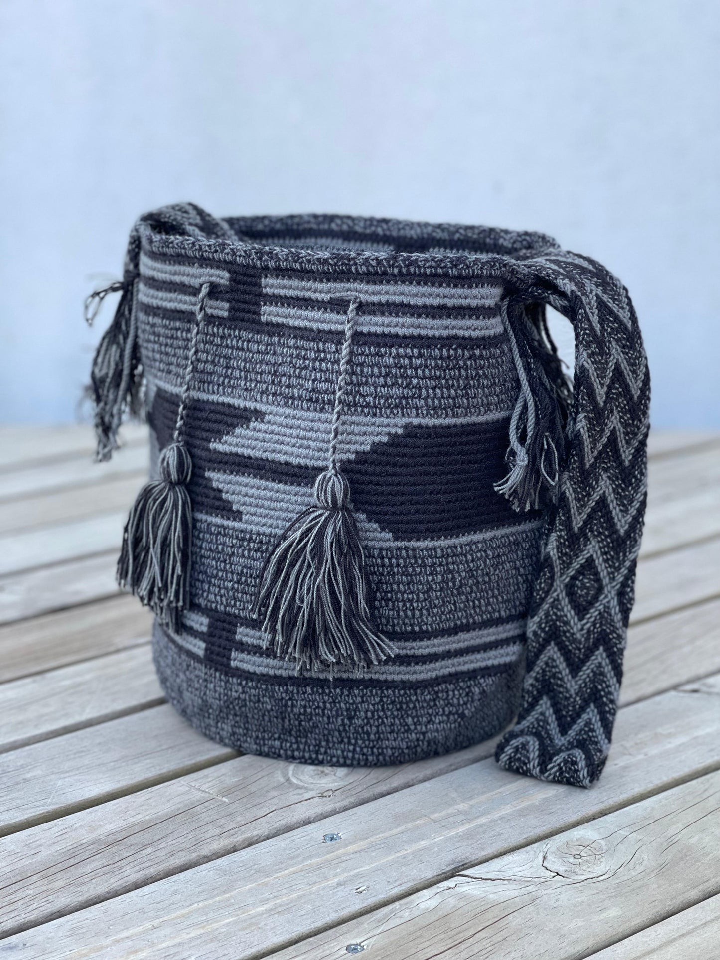 Mochilas GRANDE Diseño Hombre 🔹🩶 (31x28)