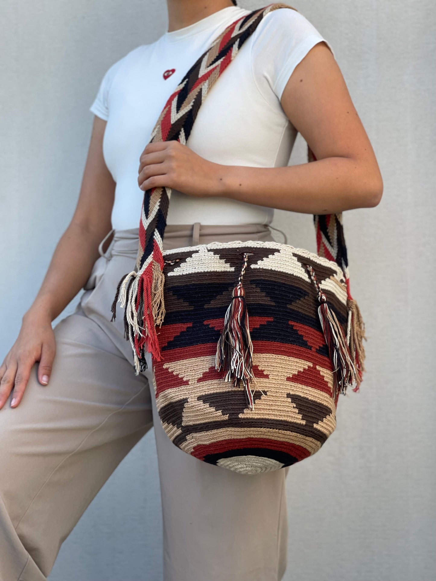 Mochila GRANDE Tonos Tierra🌤️ (31x28)