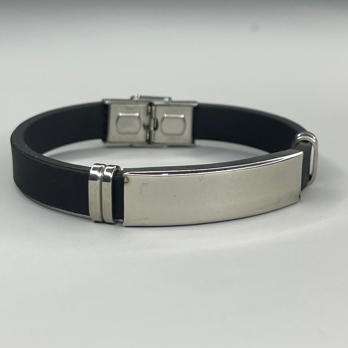Pulsera Elegante de Cuero