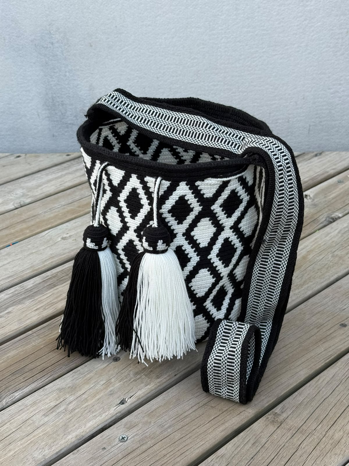 Mochila MEDIANA Colección PREMIUM (22x20)