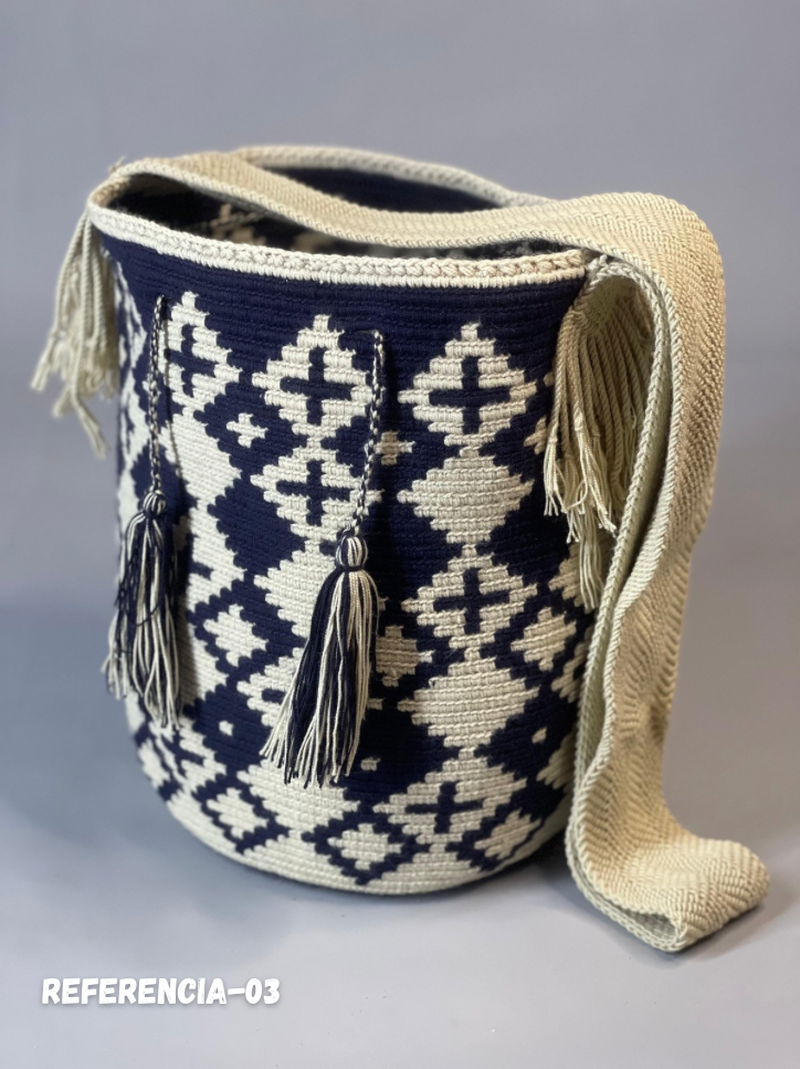Mochilas GRANDE Diseño Hombre 🔹🩶 (31x28)
