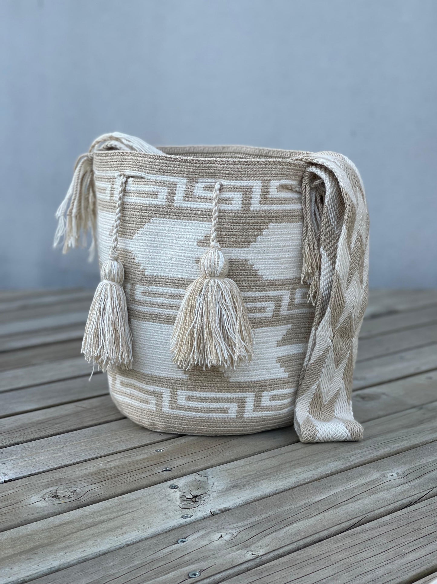 Mochila GRANDE Tonos Tierra🌤️ (31x28)