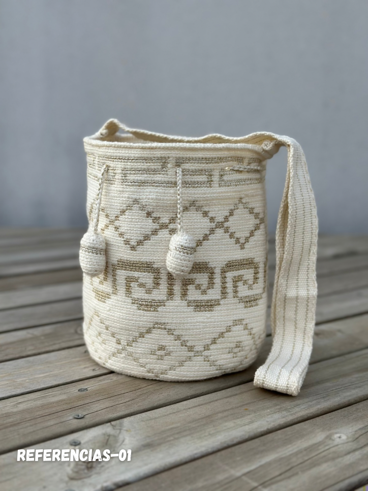 MEDIANA PREMIUM Detalles en SEDA⭐️✨ (22x20)