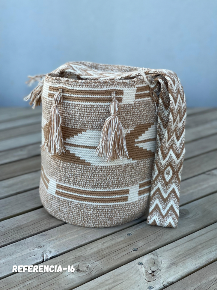 Mochilas GRANDE Diseño Hombre 🔹🩶 (31x28)