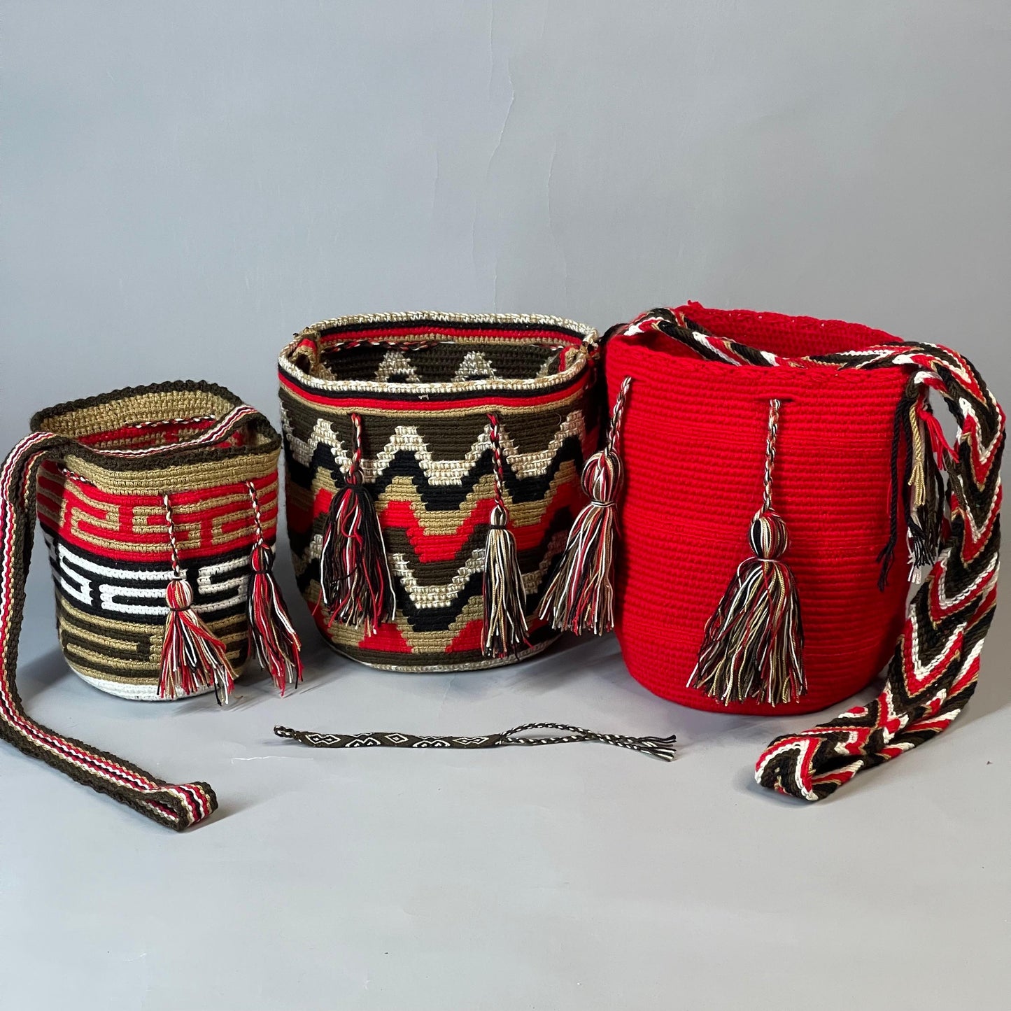 ✨Pack Especial: 2 Mochilas MEDIANAS+ (Mochila PEQUEÑA + Manilla ) 🎁
