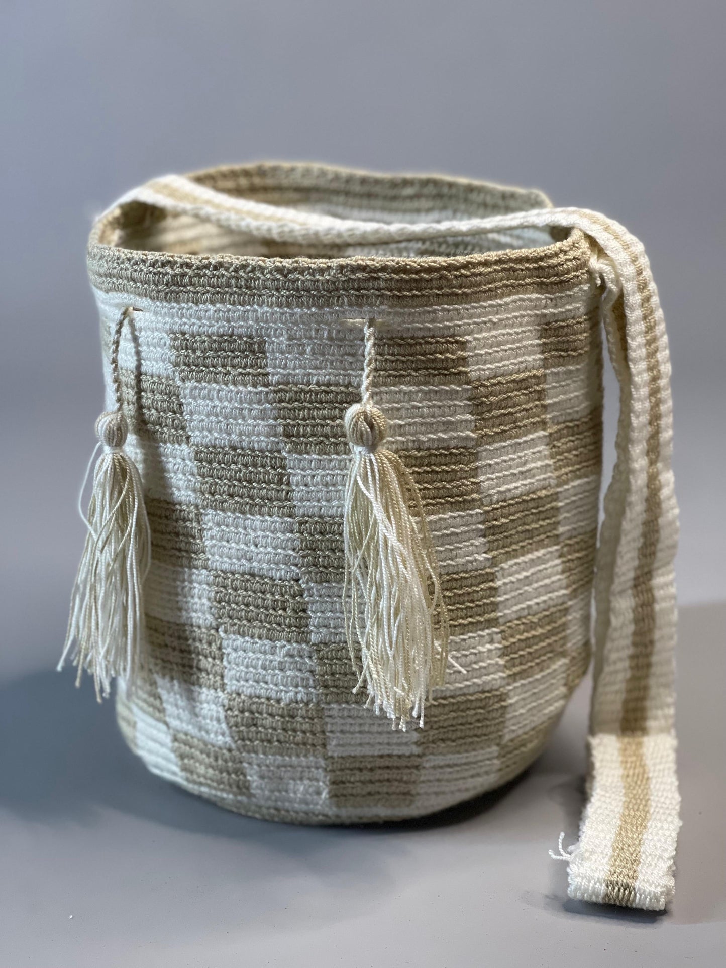 Mochila MEDIANA Tradicional 🎨 (21x18)