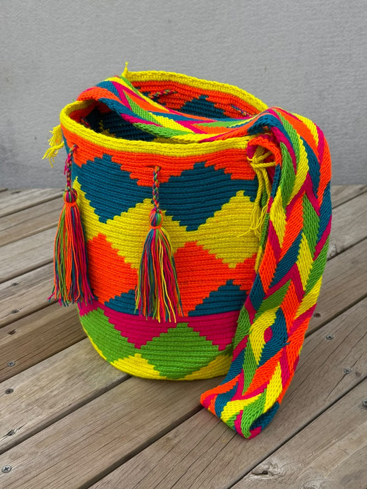 Mochila GRANDE Fiesta Tropical (31x28)