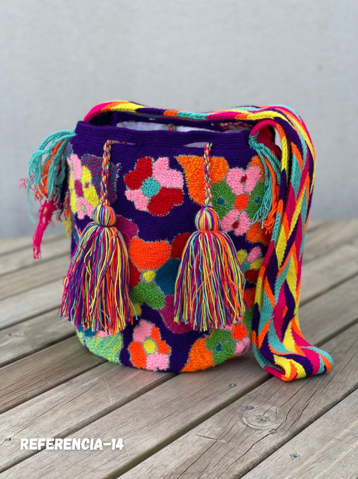 Mochila GRANDE Tapizada (31x28)🦜