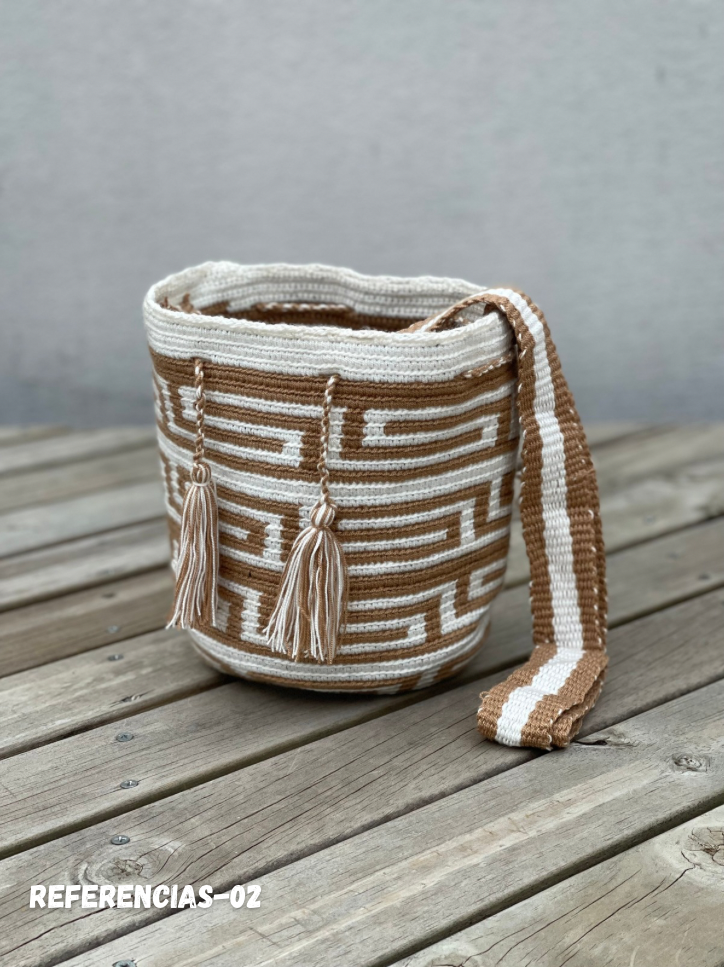 Mochila MEDIANA Exclusiva ⭐️(21x18)