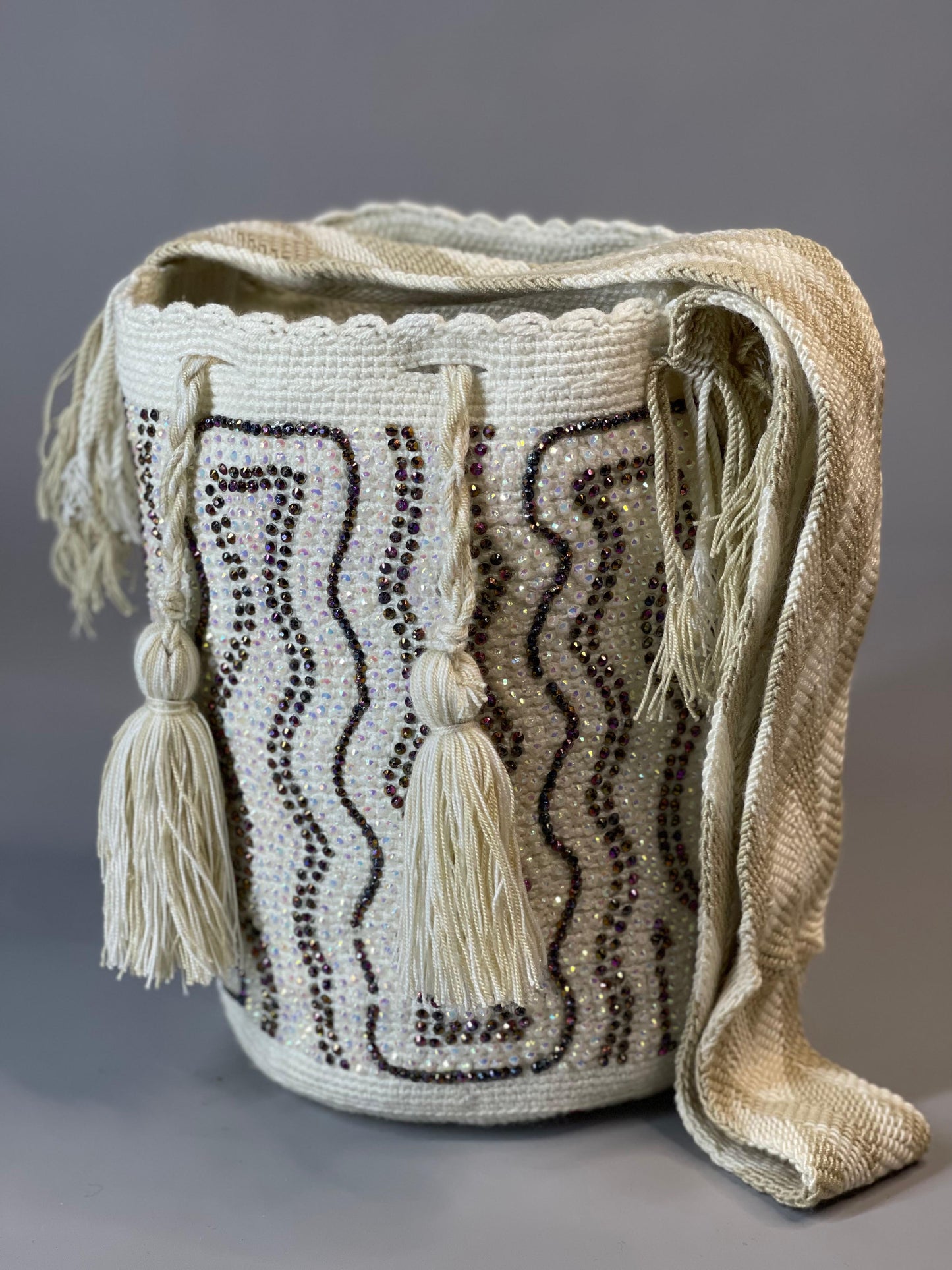 Mochila GRANDE Perlada💫(31x28)