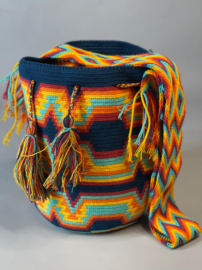 Mochila GRANDE Edición Limitada👑🌟(31x28)