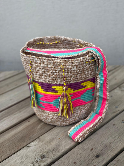 Mochila MEDIANA Tonos Pastel (22x18)⭐️