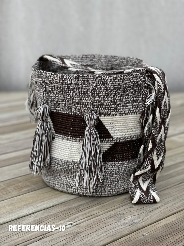 Mochilas GRANDE Diseño Hombre 🔹🩶 (31x28)