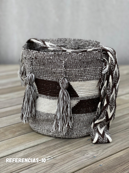 Mochilas GRANDE Diseño Hombre 🔹🩶 (31x28)