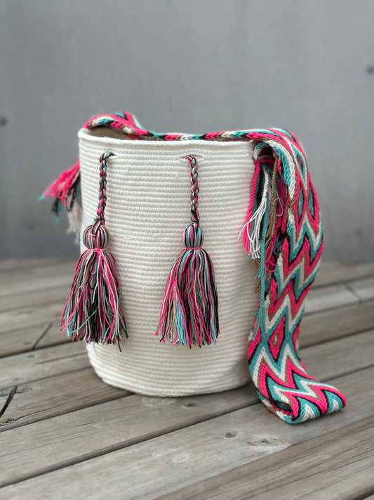 Mochila GRANDE Blanca ⚪️(31x28)