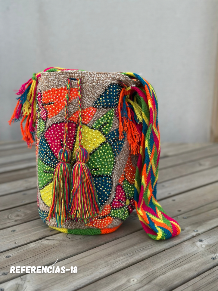 Large Pearl Wayuu Backpack