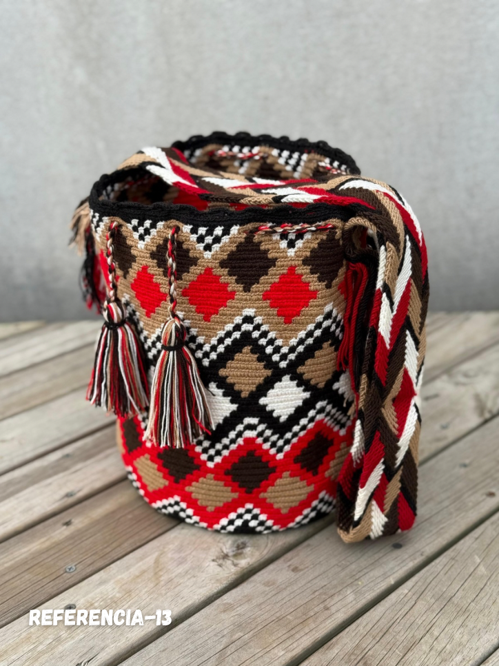 Mochila GRANDE Tonos Tierra🌤️ (31x28)
