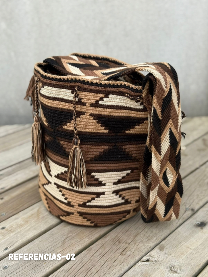 Mochila GRANDE Tonos Tierra🌤️ (31x28)