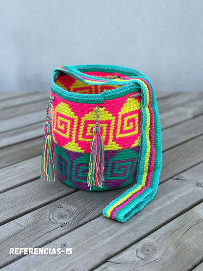 Mochila MEDIANA Tonos Pastel (22x18)⭐️