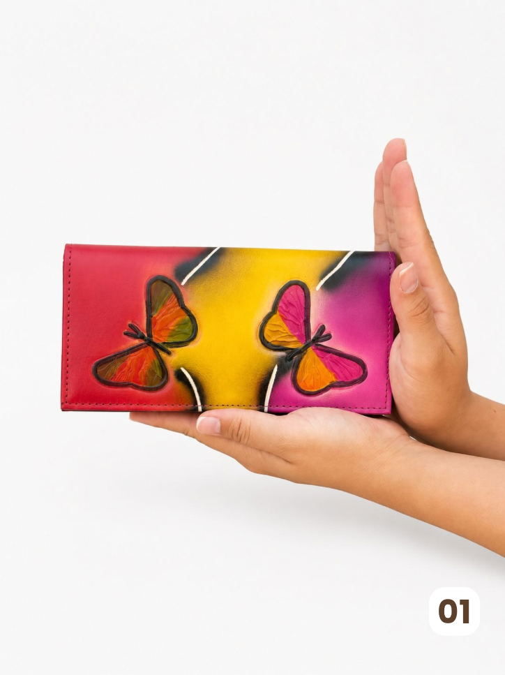 🦋🎨 Billetera Mariposas Pintada a Mano (18x9cm)