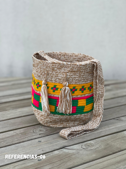 Mochila MEDIANA Tonos Pastel (22x18)⭐️