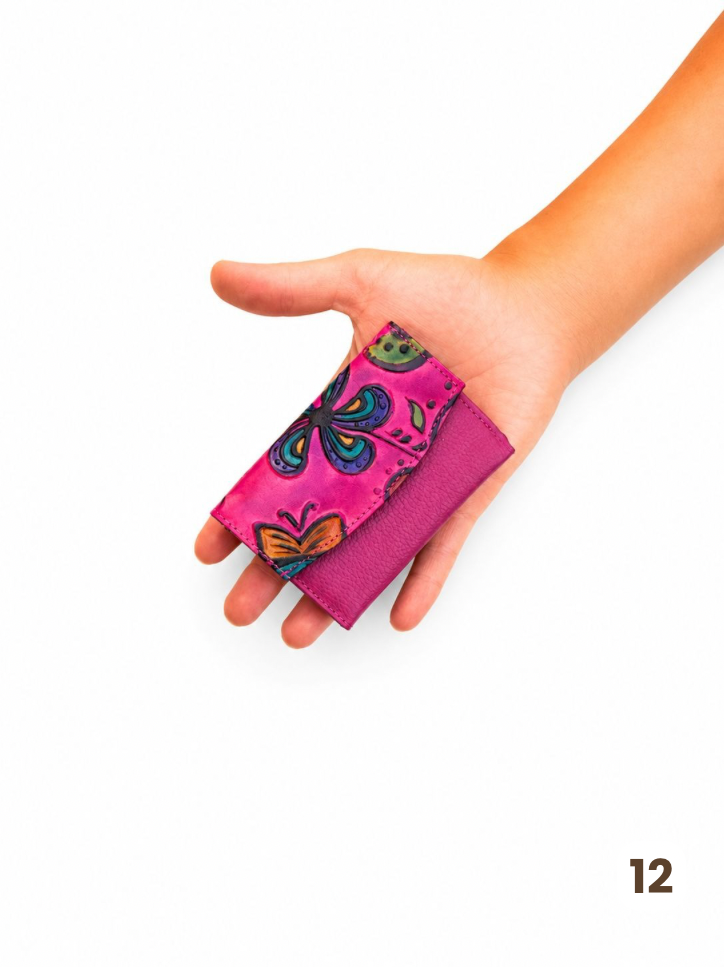 🌺 Billetera Pequeña Pintada a Mano (11x8cm)