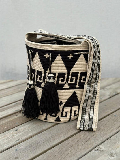 ✨Mochila Gran Reserva de Colección 🏛️🐦‍🔥(32x29 cm)